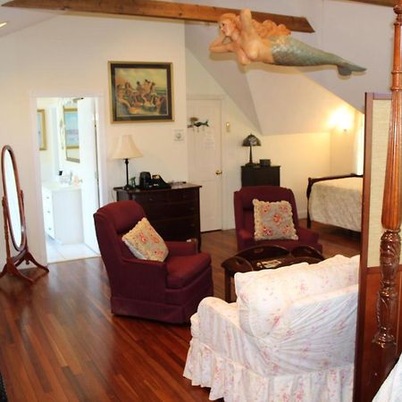West Tisbury Inn Екстер'єр фото
