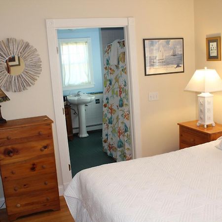 West Tisbury Inn Екстер'єр фото