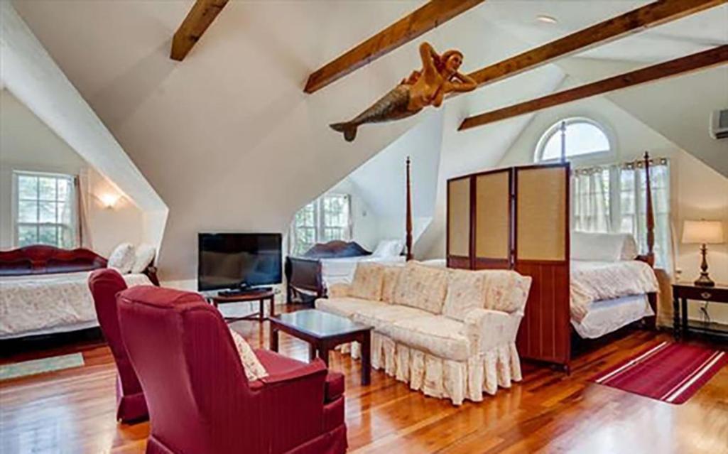 West Tisbury Inn Екстер'єр фото