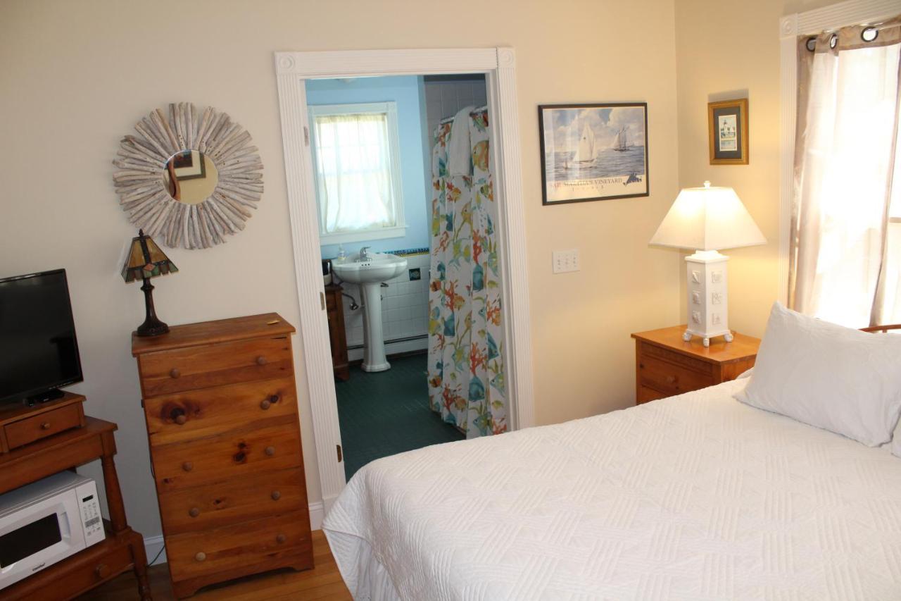 West Tisbury Inn Екстер'єр фото